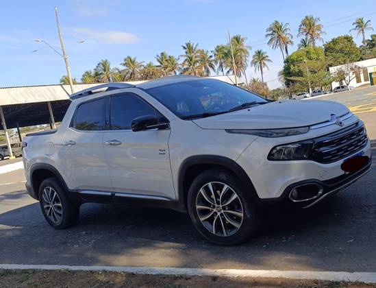 FIAT TORO 2.0 16V TURBO DIESEL VOLCANO 4WD AT9 FIAT TORO 2.0 16V TURBO DIESEL VOLCANO 4WD AT9